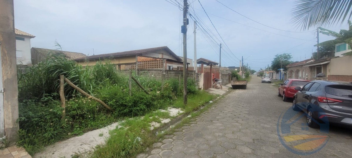 Terreno no bairro Jardim Star, Lado Praia