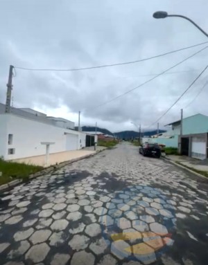 Terreno no bairro Flora Rica II, Pós Linha